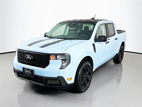 New 2026 Ford Maverick XLT image 4