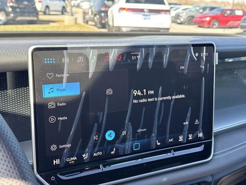 New 2026 Volkswagen Tiguan SE R-Line AWD/4WD image 18