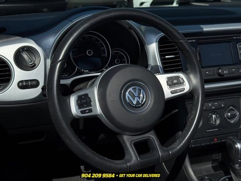 Used 2015 Volkswagen Beetle 1.8T FWD image 15
