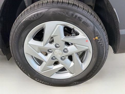 Used 2026 Hyundai Kona SE FWD image 33