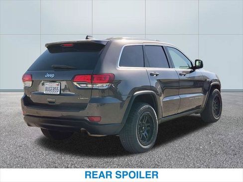 Used 2021 Jeep Grand Cherokee Laredo AWD/4WD image 7