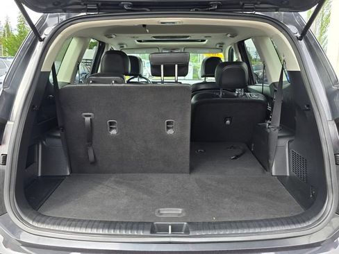 Certified 2024 Kia Telluride S w/ S Sunroof Package AWD/4WD image 16
