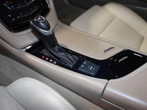 Used 2014 Cadillac CTS Luxury RWD image 18
