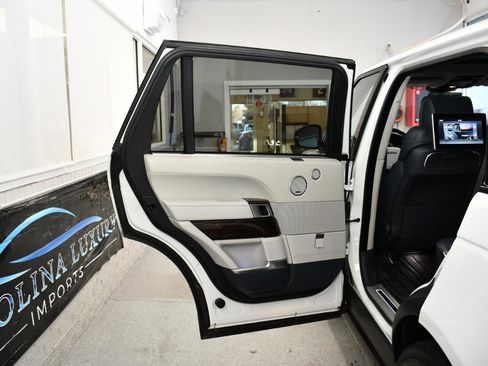 Used 2017 Land Rover Range Rover Long Wheelbase Autobiography image 37