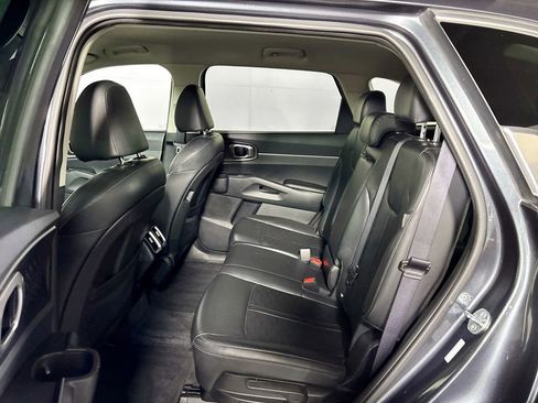 Used 2024 Kia Sorento S AWD/4WD image 20