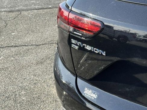 Used 2023 Buick Envision Essence image 7