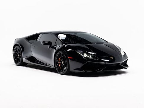Used 2018 Lamborghini Huracan LP 610-4 AWD/4WD image 6