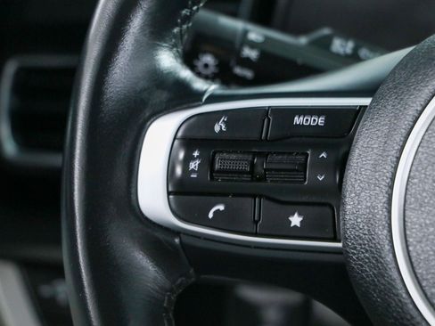 Used 2024 Kia Sportage EX FWD image 13