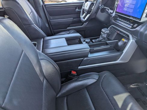 Used 2024 Toyota Tundra Platinum AWD/4WD image 12