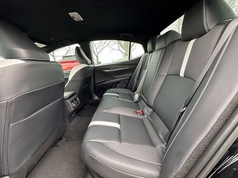 Used 2026 Toyota Camry SE w/ Convenience Package FWD image 26
