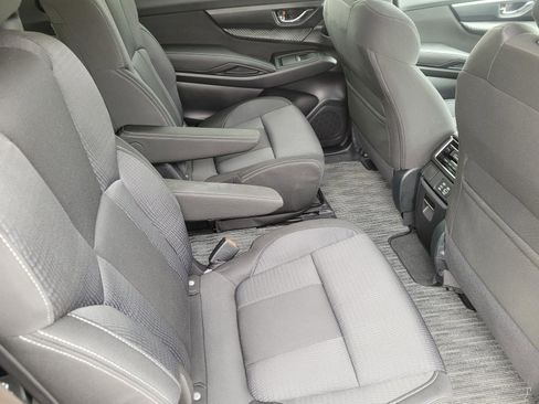 Used 2025 Subaru Ascent Premium image 13