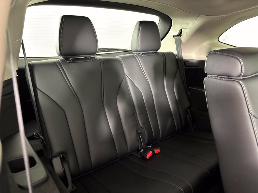 Certified 2024 Acura MDX w/ Technology Package FWD image 13