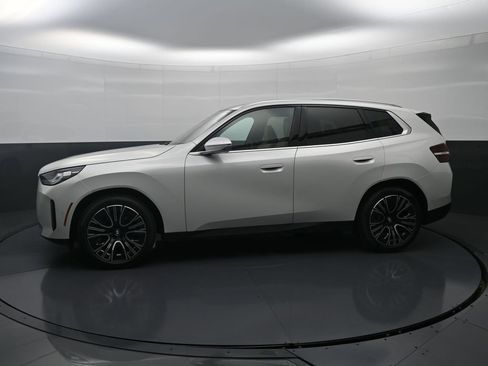 New 2026 BMW X3 xDrive30 w/ Premium Package AWD/4WD image 4