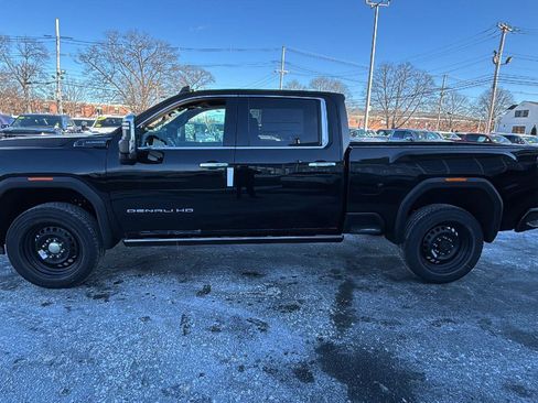 New 2026 GMC Sierra 2500 Denali Ultimate w/ Snow Plow Prep/Camper Package image 4