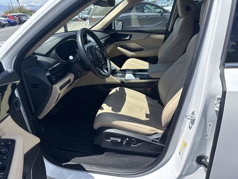 Used 2024 Acura MDX SH-AWD w/ Technology Package image 16