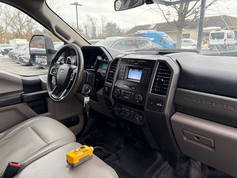 Used 2020 Ford F550 4x4 Crew Cab Super Duty image 38