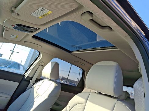 New 2026 Kia Sorento S w/ S Panoramic Sunroof Package image 15