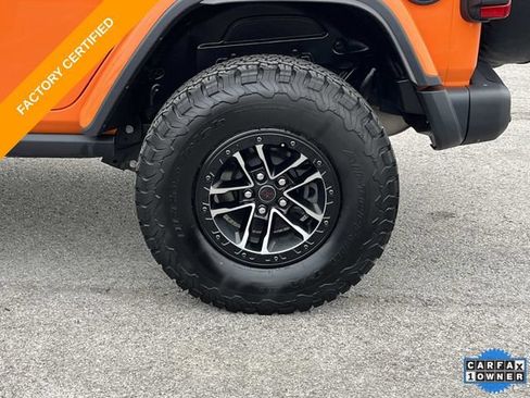 Certified 2025 Jeep Wrangler Unlimited Rubicon AWD/4WD image 12
