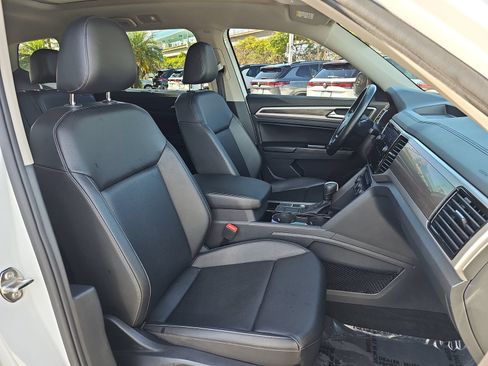Used 2020 Volkswagen Atlas SEL FWD image 10