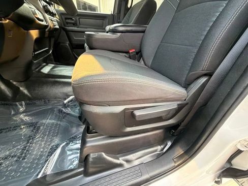 Used 2025 RAM 3500 Tradesman w/ Chrome Appearance Group AWD/4WD image 19