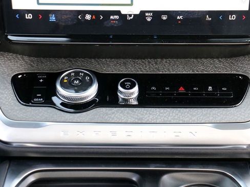 New 2026 Ford Expedition Tremor AWD/4WD image 30