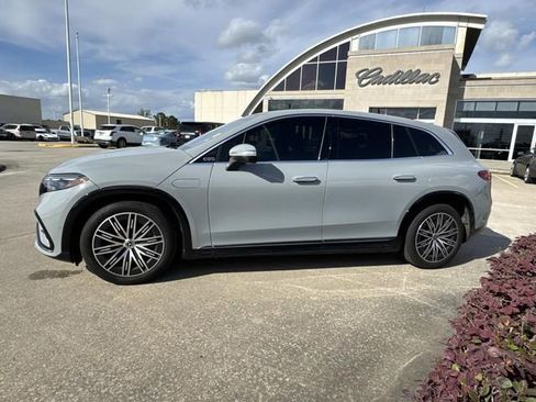 Used 2023 Mercedes-Benz EQS 580 4MATIC SUV image 8