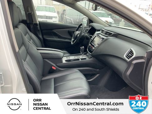 Used 2024 Nissan Murano SV w/ SV Midnight Edition Package image 11