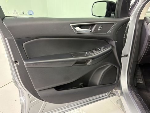 Used 2023 Ford Edge SE w/ Black Appearance Package AWD/4WD image 26