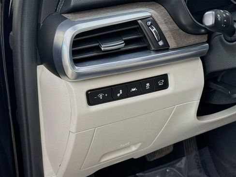 Used 2022 Kia Telluride EX w/ EX Premium Package image 10