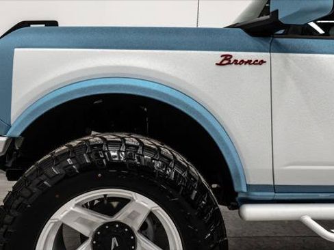 Used 2025 Ford Bronco Big Bend image 13