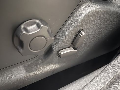 Used 2020 Ford EcoSport SE image 22