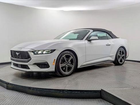 Used 2024 Ford Mustang Premium image 28