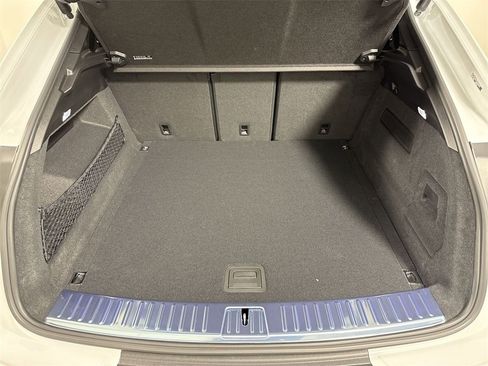 New 2026 Porsche Cayenne S image 21