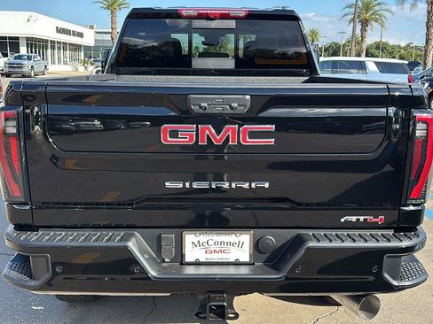 New 2026 GMC Sierra 2500 AT4 w/ AT4 Premium Plus Package image 6