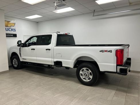Used 2026 Ford F250 XLT AWD/4WD image 5