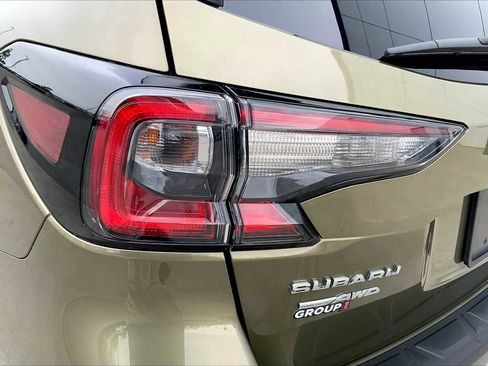 Used 2022 Subaru Outback Limited AWD/4WD image 27