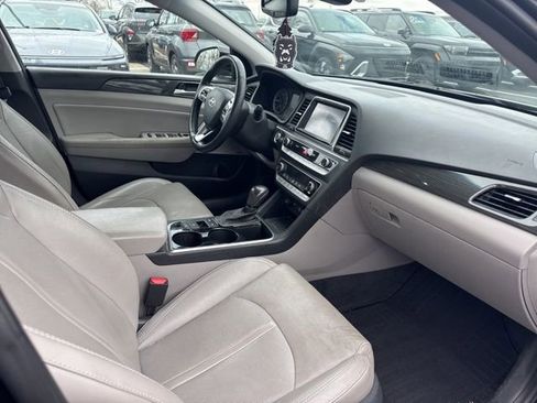 Used 2018 Hyundai Sonata Limited w/ Limited Ultimate Package 03 image 9