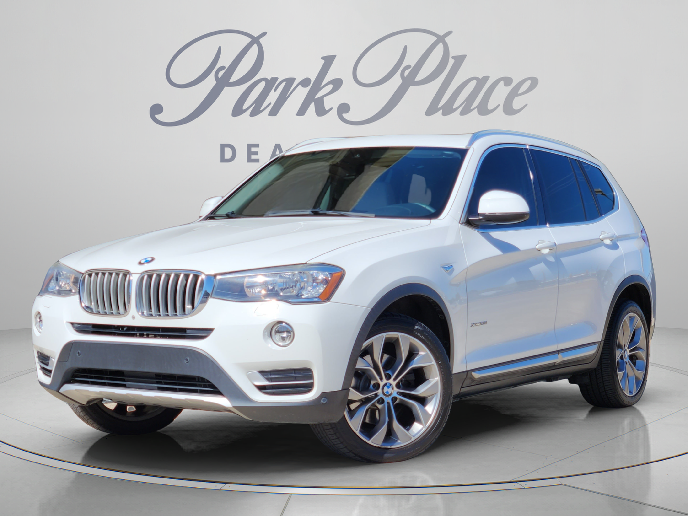 Used 2017 BMW X3 xDrive28i AWD/4WD image 1