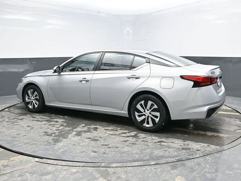 Used 2021 Nissan Altima 2.5 S image 4