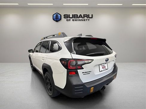 Used 2022 Subaru Outback Wilderness image 3