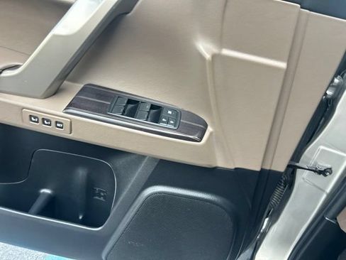 Used 2021 Lexus GX 460 Premium AWD/4WD image 17