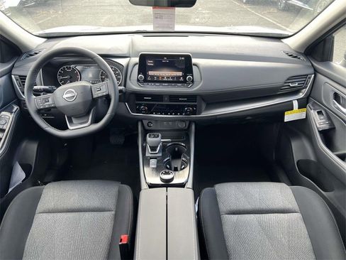 New 2026 Nissan Rogue SV w/ Cold Weather Package image 9