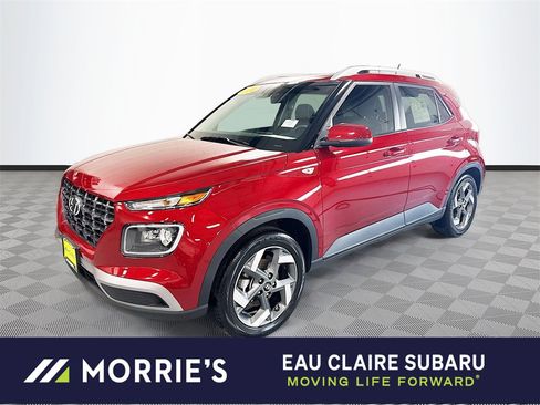 Used 2024 Hyundai Venue Limited image 1