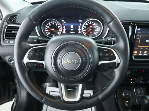 Used 2020 Jeep Compass Limited w/ Rear Convenience Group image 11