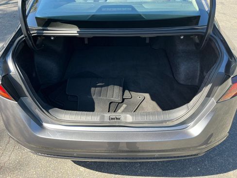 Used 2025 Nissan Altima 2.5 SV FWD image 30