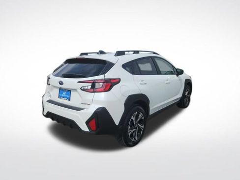 Used 2024 Subaru Crosstrek 2.0i Premium AWD/4WD image 8