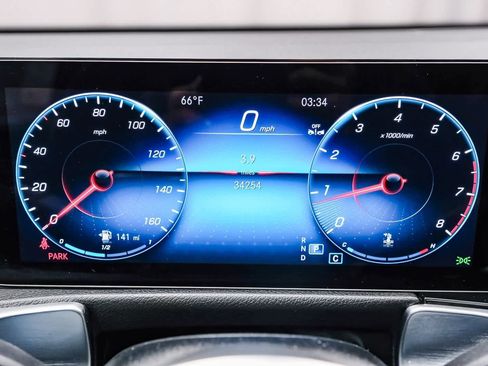 Certified 2023 Mercedes-Benz GLB 250 image 24