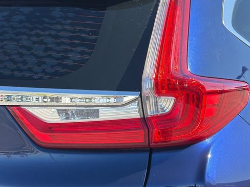 Used 2018 Honda CR-V LX image 39