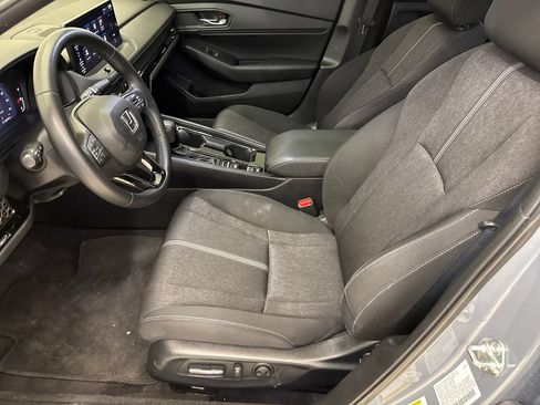 Used 2023 Honda Accord Sport image 18