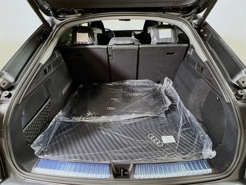 New 2025 Audi Q5 Premium Plus image 26